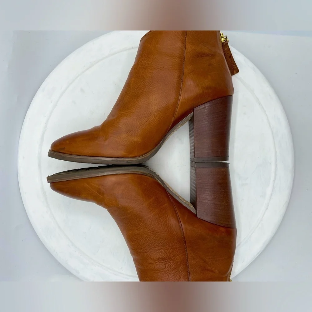 Clarks Lora Lana Brown Leather Booties